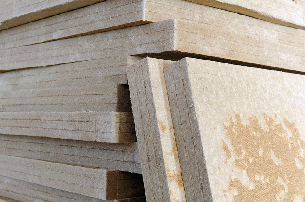 Holz als Werkstoff in Plattenformaten. Quelle: FNR/Nast